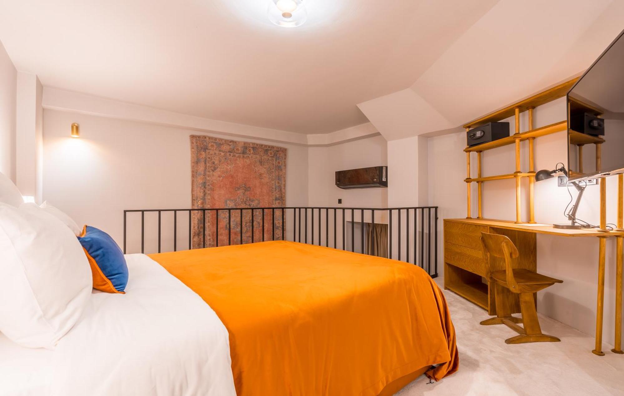 Zorba&Bond Boutique Hotel Tbilisi Exteriör bild